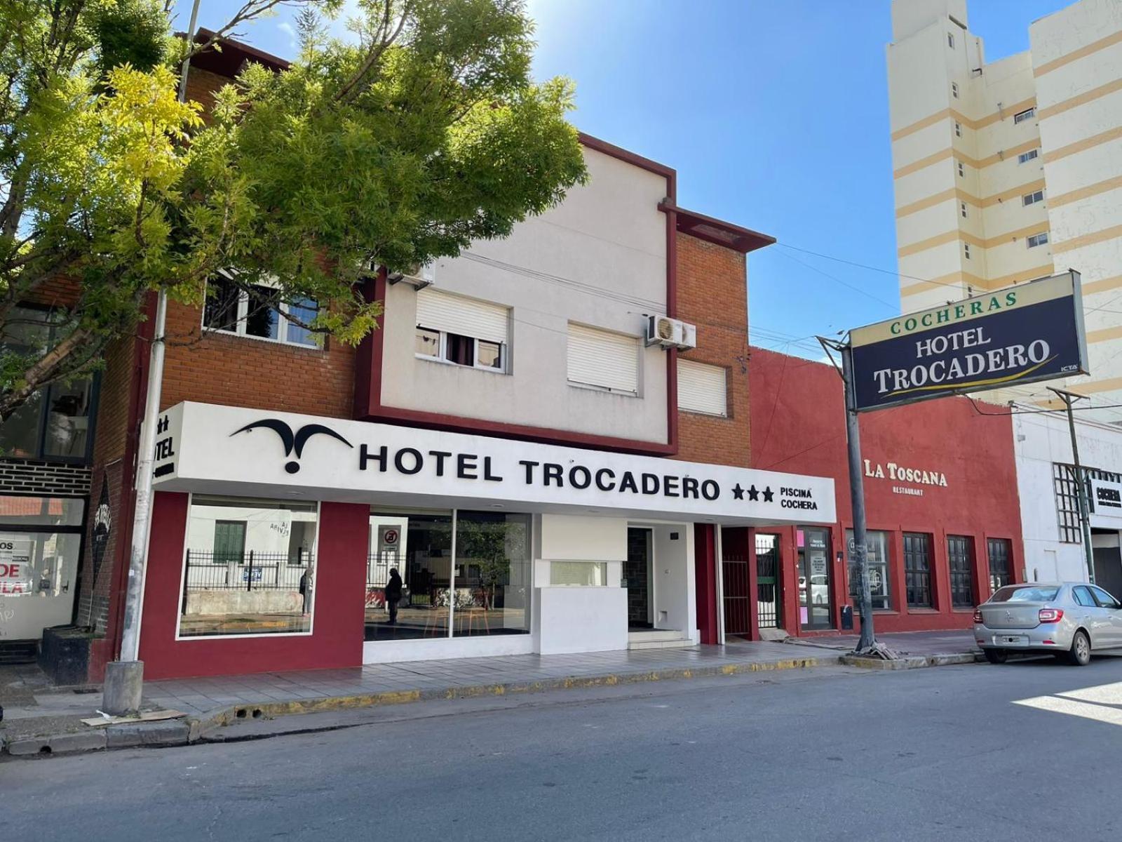 Hotel Trocadero Некочеа Экстерьер фото